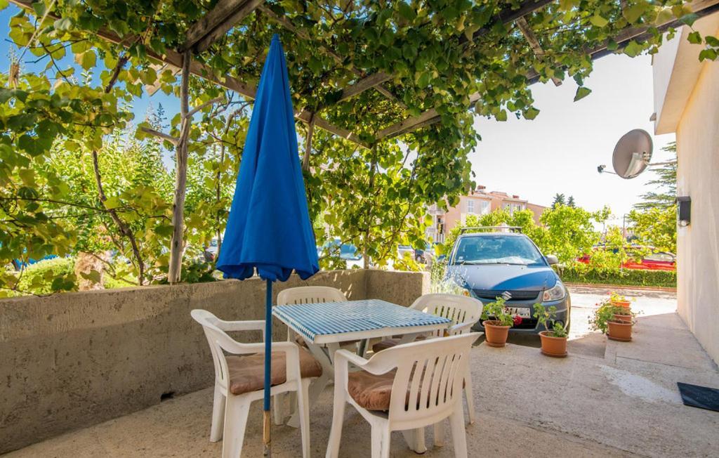 Apartmani Mile Krk Town Exterior photo